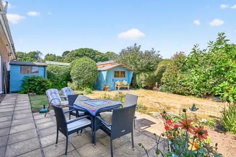 2 bedroom bungalow for sale, Greenlydd Close, Niton, Ventnor