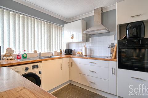 2 bedroom semi-detached bungalow for sale, Clarkson Road, Lingwood, Norwich, Norfolk