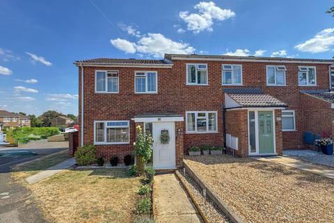 2 bedroom end of terrace house for sale, Osprey Road, Flitwick, MK45