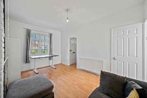 2 bedroom terraced house for sale, Mellitus Street, London