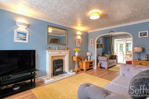 3 bedroom detached house for sale, Cavalier Close, Norwich, Norfolk