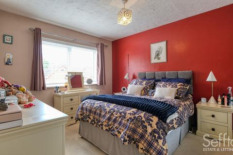 3 bedroom detached house for sale, Cavalier Close, Norwich, Norfolk