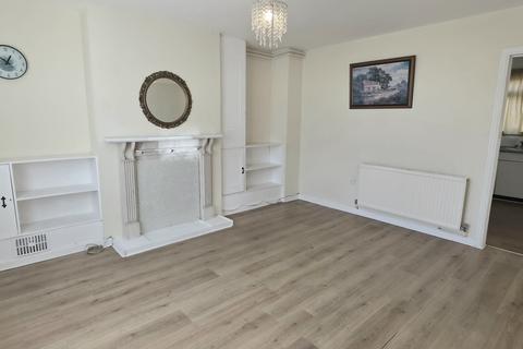 2 bedroom semi-detached house to rent, Charles Crescent, HARROW, HA1