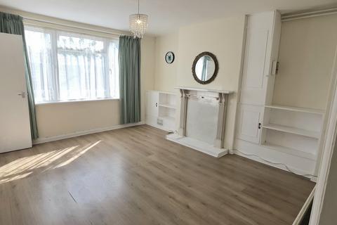 2 bedroom semi-detached house to rent, Charles Crescent, HARROW, HA1