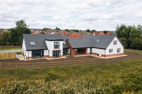 undefined, Cleves Close, Melton Mowbray, LE13