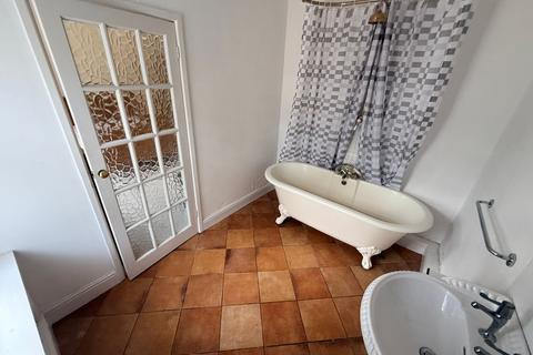undefined, Churchend, Stonehouse GL10