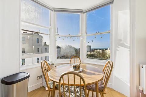 1 bedroom flat to rent, Norfolk Square, Brighton