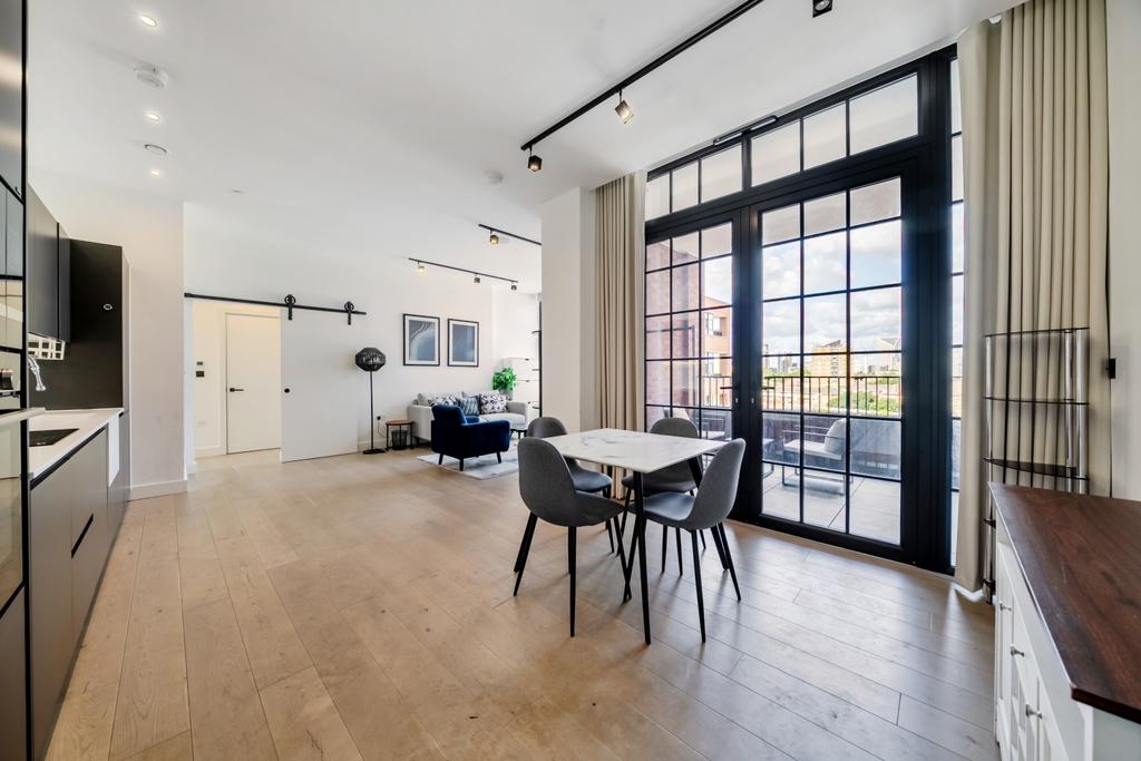Apartment in London - View 5