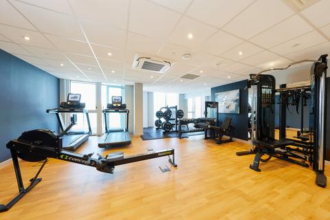 2 bedroom penthouse to rent, at Vantage Tower, Flat 205, Centenary Plaza SO19