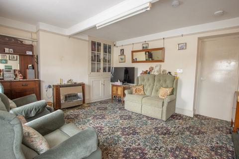3 bedroom cottage for sale, Hunstanton Road, Dersingham