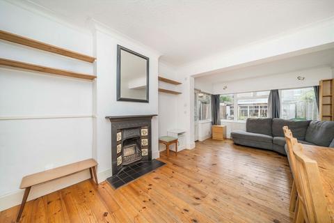 undefined, Villiers Road, Kingston Upon Thames KT1