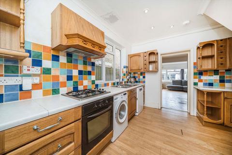 undefined, Villiers Road, Kingston Upon Thames KT1