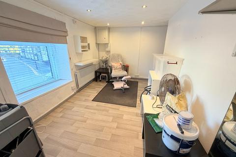 2 bedroom detached house for sale, Treharris CF46
