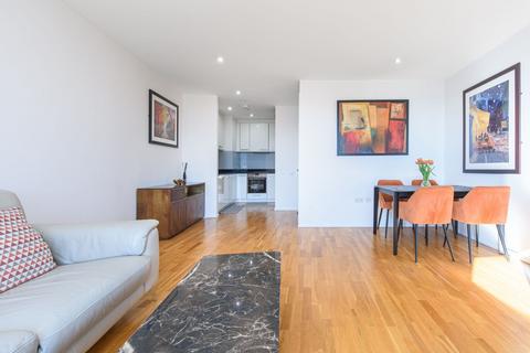 2 bedroom flat to rent, Fortune Green Road, West Hampstead, London, NW6