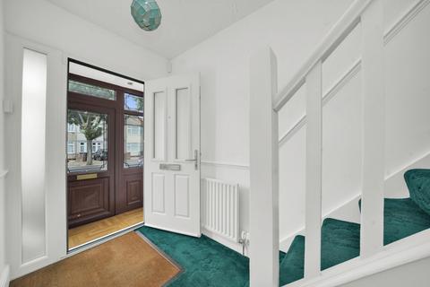 3 bedroom terraced house for sale, Romford RM7