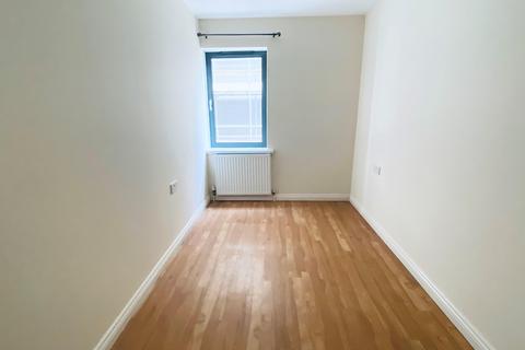 2 bedroom apartment to rent, Denmark Road, POOLE, BH15