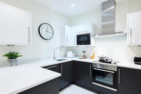 1 bedroom apartment to rent, Rainville Road, London W6