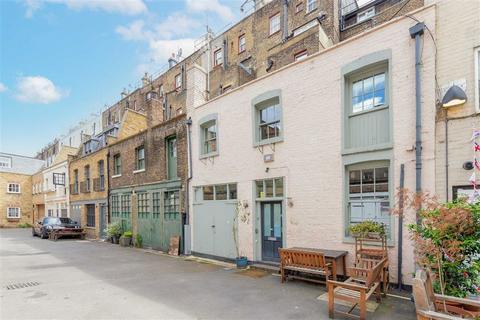 2 bedroom house to rent, London Mews, London W2