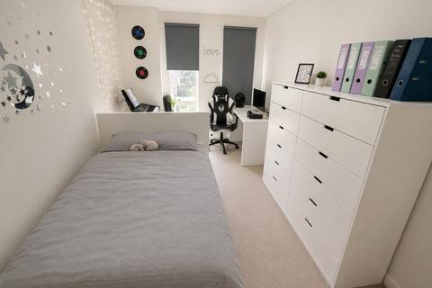 2 bedroom apartment for sale, Lampton Road, Greater London TW3
