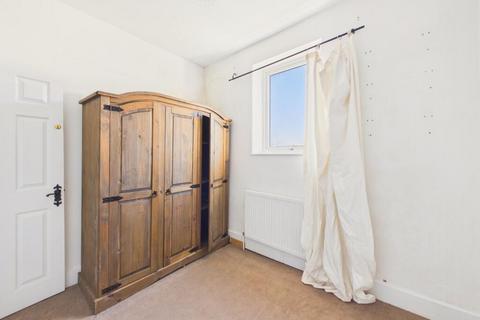 1 bedroom flat for sale, Folkestone CT20
