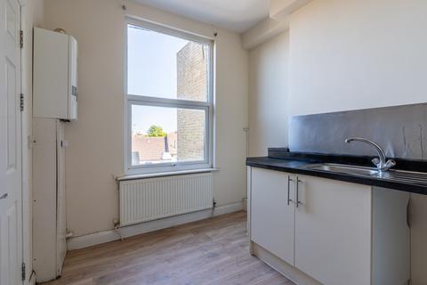 2 bedroom apartment to rent, Parrock Street, Gravesend, Kent, DA12 1ER