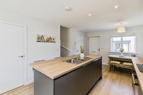 2 bedroom semi-detached house for sale, Busy Bees Halt, Pease Pottage, Crawley