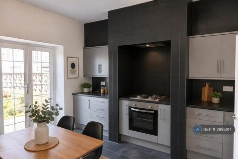 undefined, St Johns St, Darwen, BB3