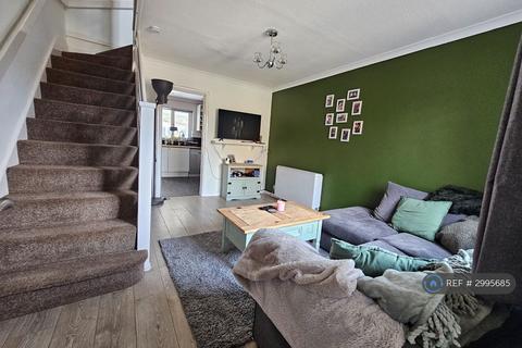 2 bedroom end of terrace house to rent, Swallowfield, Bedford, MK44