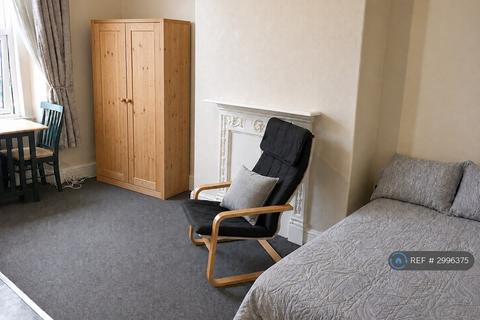 Studio to rent, Walsingham Road, Bristol, BS6