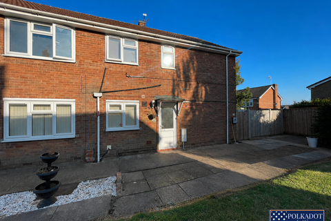 2 bedroom flat to rent, Ashland Road, Sutton-in-Ashfield NG17