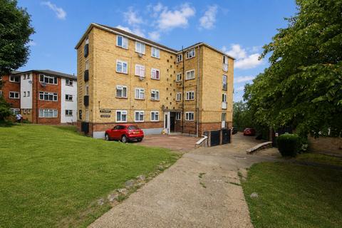 2 bedroom apartment for sale, South Norwood Hill, London
