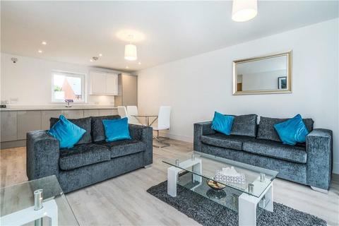 3 bedroom apartment for sale, Meridian Way, Southampton SO14
