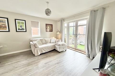 1 bedroom apartment for sale, Jubilee Drive, Fleet GU52
