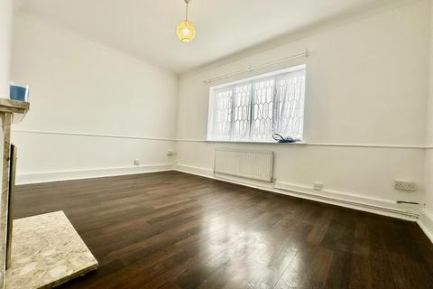 2 bedroom flat to rent, Hooks Hall Drive, Dagenham, Essex