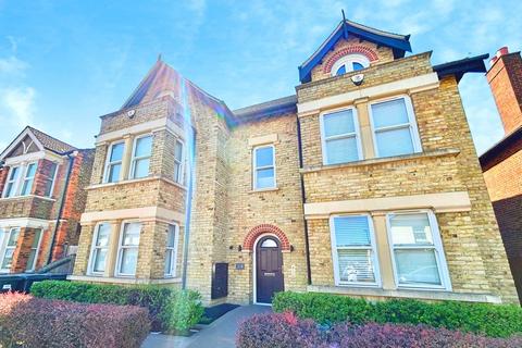 2 bedroom ground floor flat for sale, Brighton Road, South Croydon