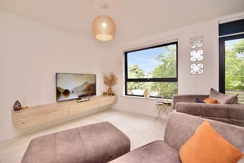 2 bedroom flat for sale, Errol Gardens, New Gorbals, Glasgow