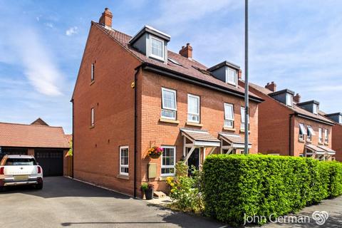4 bedroom semi-detached house for sale, Dunbar Way, Ashby-de-la-Zouch