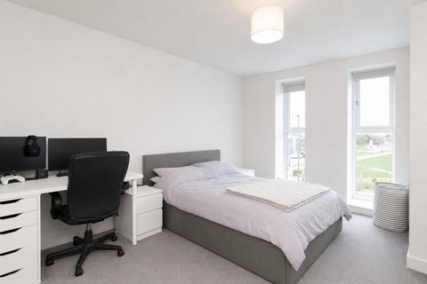 2 bedroom apartment to rent, Anniversary Avenue West, Ambrosden