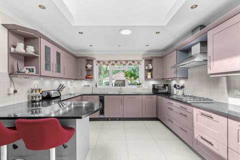 3 bedroom detached bungalow for sale, The Grove, Chesham Bois