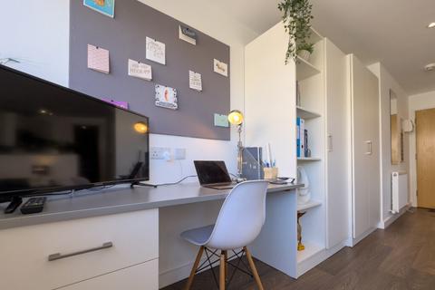 Studio to rent, Armada House Spacious Studio