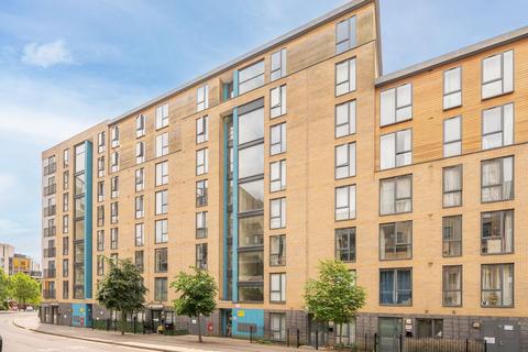 1 bedroom flat to rent, Crawford Court, Colindale, London, NW9