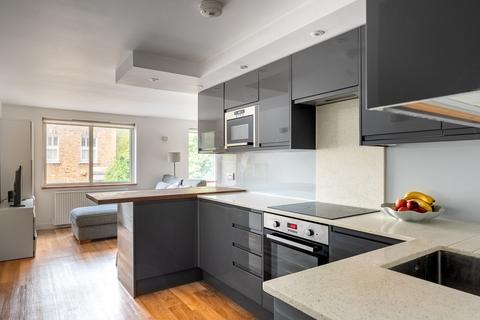 Brookmill Road, London, SE8