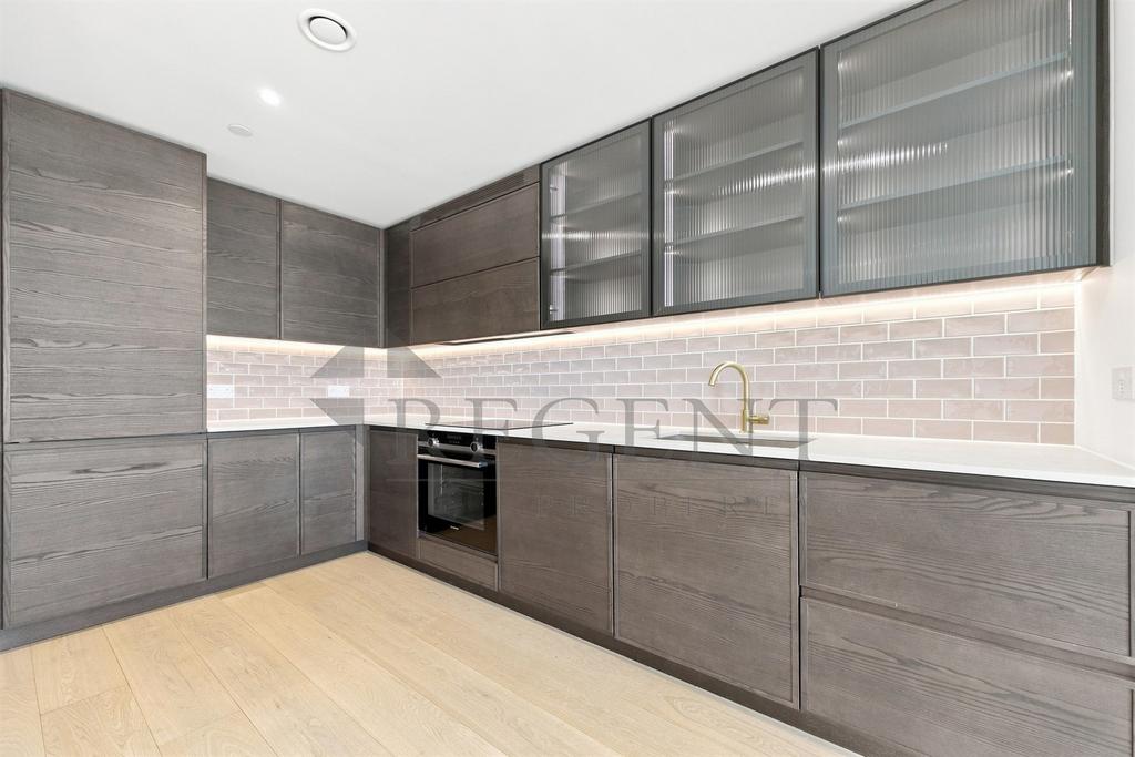 Apartment in London - View 4
