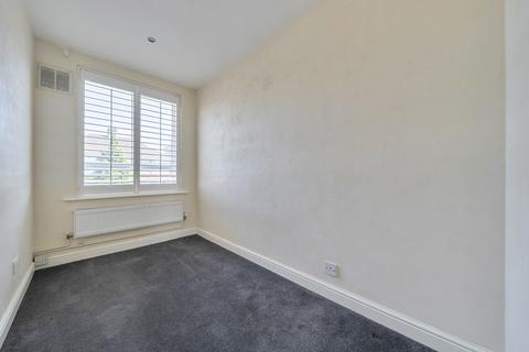 2 bedroom maisonette for sale, Belvedere Road, Kent DA7