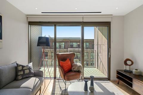 1 bedroom apartment to rent, Saxon House, London SW6
