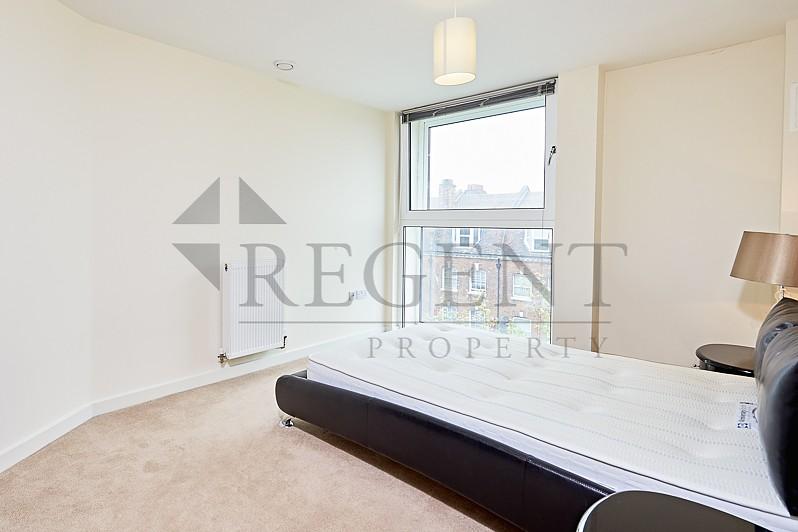 Apartment in London - More