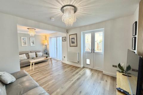 4 bedroom semi-detached house for sale, Pen y Fro, Dunvant, Swansea