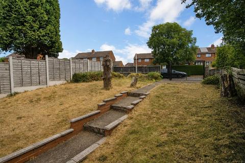 2 bedroom maisonette for sale, Hawthorne Crescent, Burntwood WS7