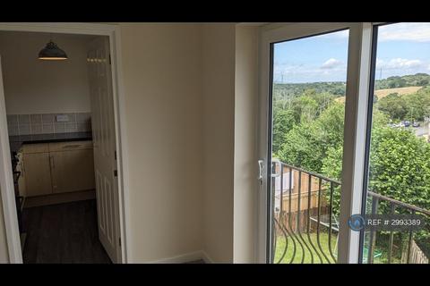 2 bedroom flat to rent, Widewell, Plymouth, PL6