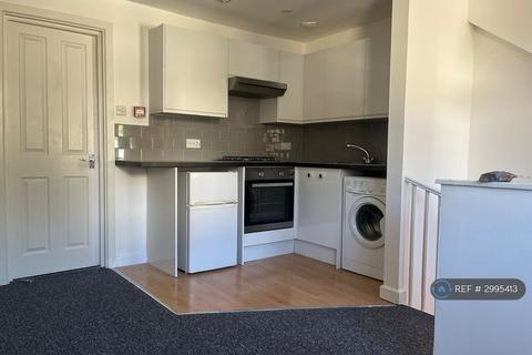 1 bedroom flat to rent, Upper Lewes Road, Brighton, BN2